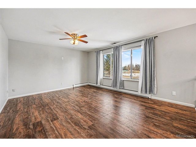 5217 S Mabre Ct, Littleton, CO 80123