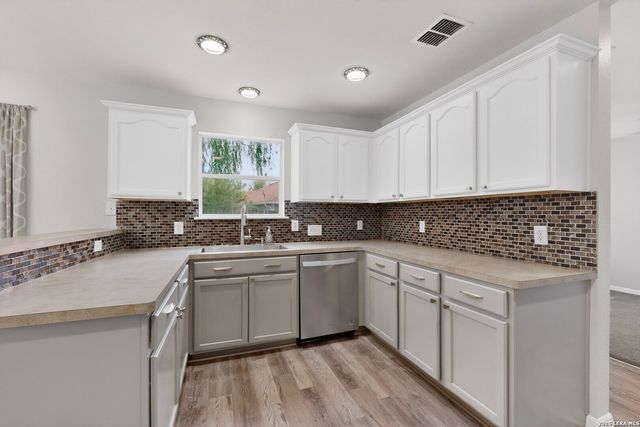 8903 Gallop Leap, San Antonio, TX 78254