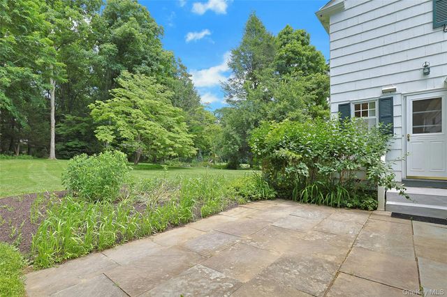 100 Devoe Road, Chappaqua, NY 10514