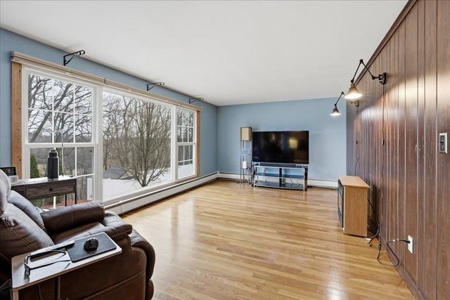 113 Comeau Street, Manchester, NH 03102