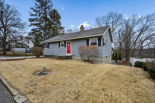 113 Comeau Street, Manchester, NH 03102