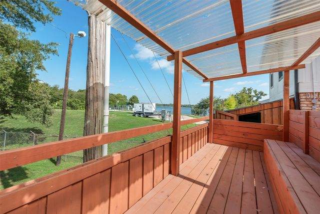 6621 Townlake Circle, Arlington, TX 76016