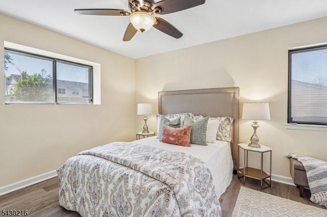 56 Birch Run Dr, Piscataway Twp., NJ 08854