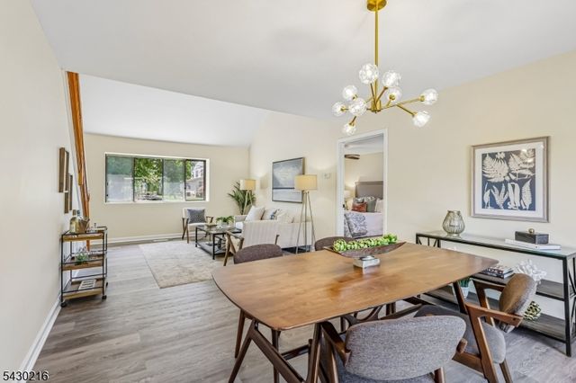 56 Birch Run Dr, Piscataway Twp., NJ 08854
