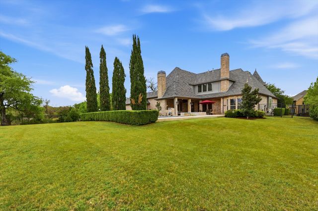 7106 Covewood Drive, Garland, TX 75044