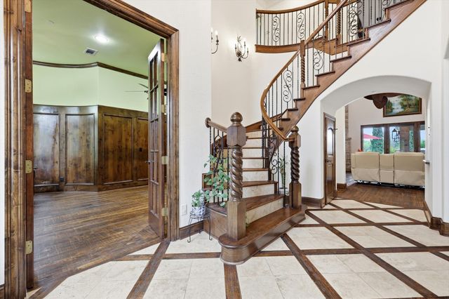 7106 Covewood Drive, Garland, TX 75044