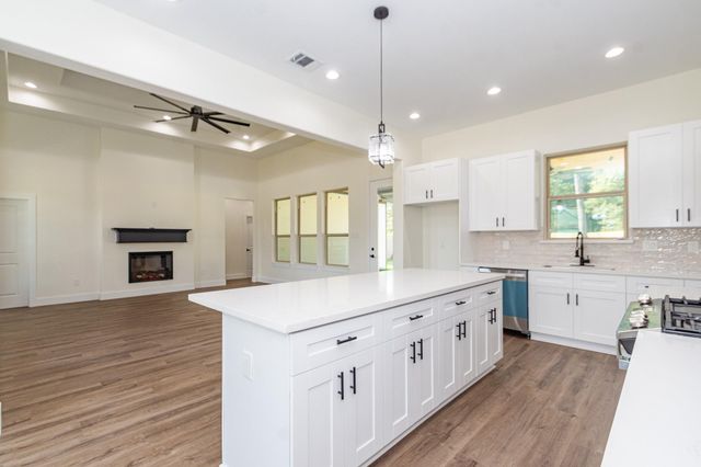 16123 Longboat Court, Crosby, TX 77532
