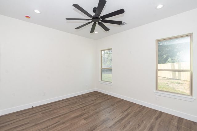 16123 Longboat Court, Crosby, TX 77532