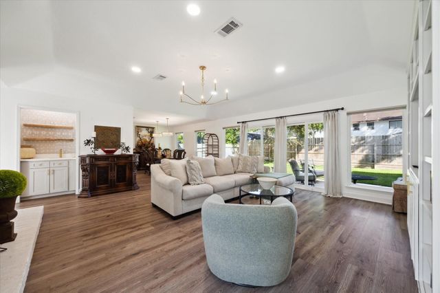 16438 Larkfield Drive, Houston, TX 77059