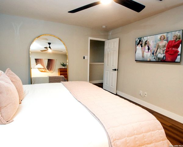 26807 SPARROW RDG, San Antonio, TX 78261