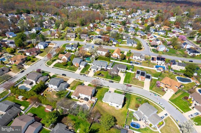 5 GREENLEIGH CIR, Sewell, NJ 08080