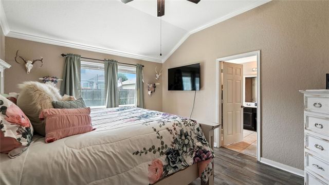 427 Roadrunner Ave, New Braunfels, TX 78130