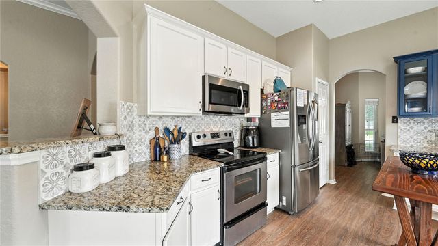 427 Roadrunner Ave, New Braunfels, TX 78130