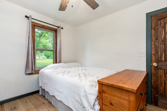 307 W 5th Street, Grove, OK 74344