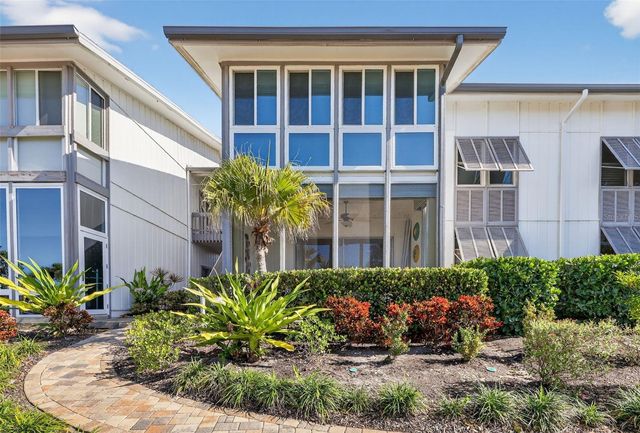 6012 W PEPPERTREE WAY 227B, Sarasota, FL 34242