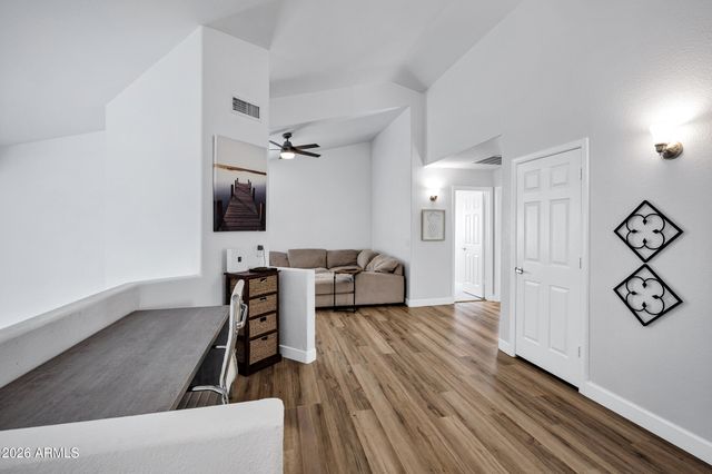 6014 E SELKIRK Circle, Mesa, AZ 85215