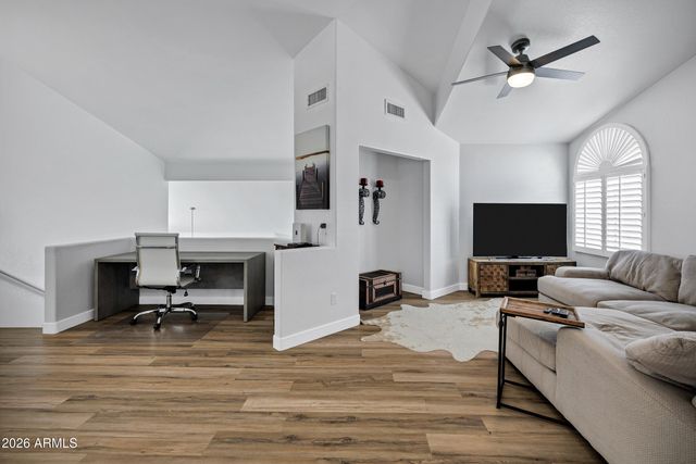 6014 E SELKIRK Circle, Mesa, AZ 85215