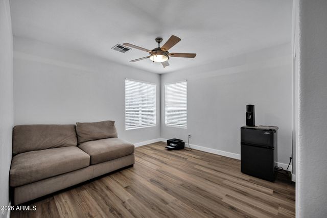 6014 E SELKIRK Circle, Mesa, AZ 85215