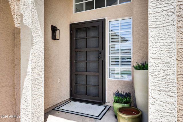 6014 E SELKIRK Circle, Mesa, AZ 85215