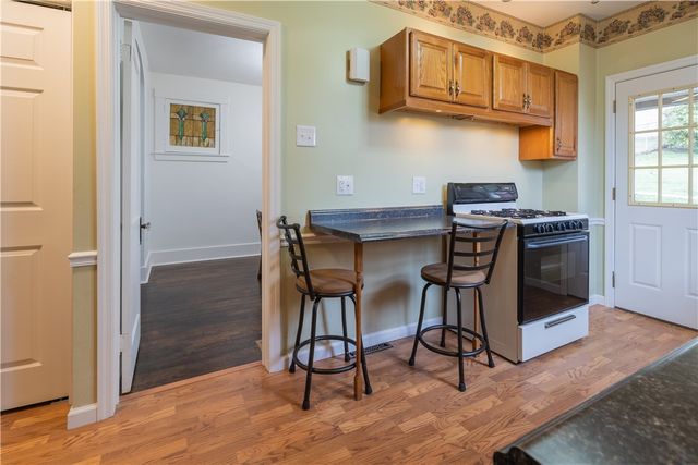 2710 Philadelphia Ave, Dormont, PA 15216