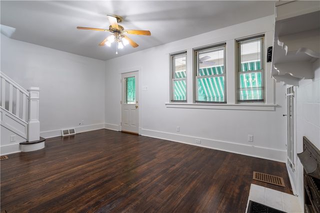 2710 Philadelphia Ave, Dormont, PA 15216