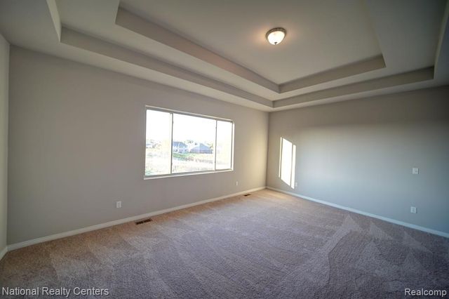 8374 Meadow Creek Drive, Goodrich, MI 48438