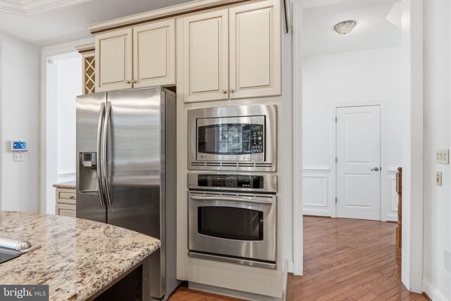 6622 LINCOLN DR, Philadelphia, PA 19119