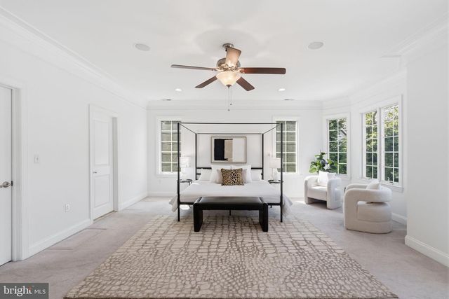 6622 LINCOLN DR, Philadelphia, PA 19119