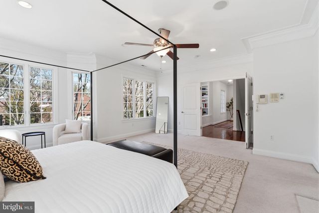 6622 LINCOLN DR, Philadelphia, PA 19119