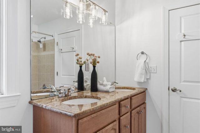 6622 LINCOLN DR, Philadelphia, PA 19119