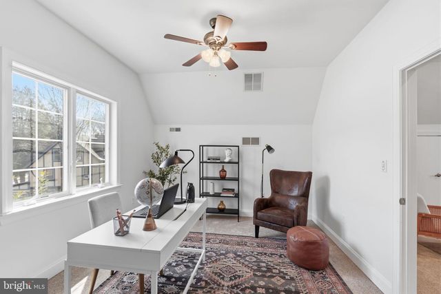 6622 LINCOLN DR, Philadelphia, PA 19119