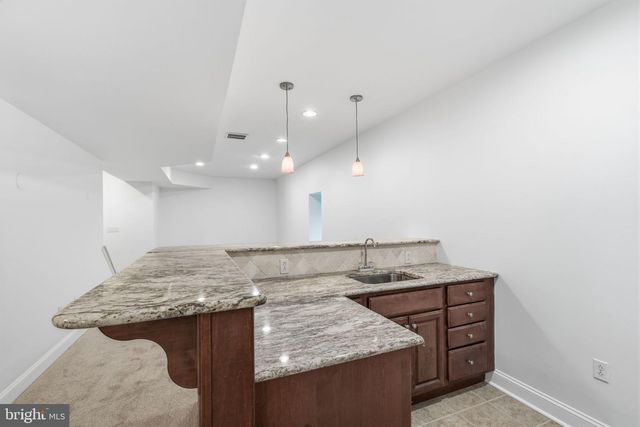 6622 LINCOLN DR, Philadelphia, PA 19119