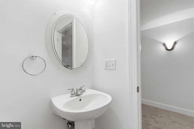 6622 LINCOLN DR, Philadelphia, PA 19119