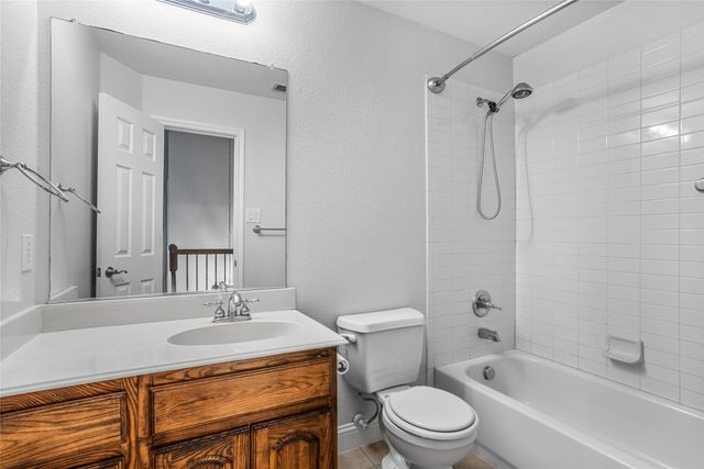 1640 Fence Post Drive, Fort Worth, TX 76052