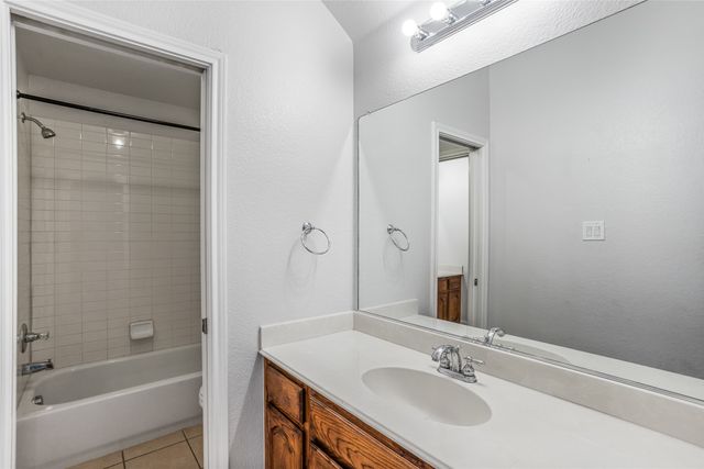 1640 Fence Post Drive, Fort Worth, TX 76052