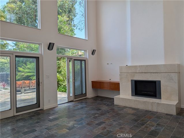 1451 3rd Street, Manhattan Beach, CA 90266