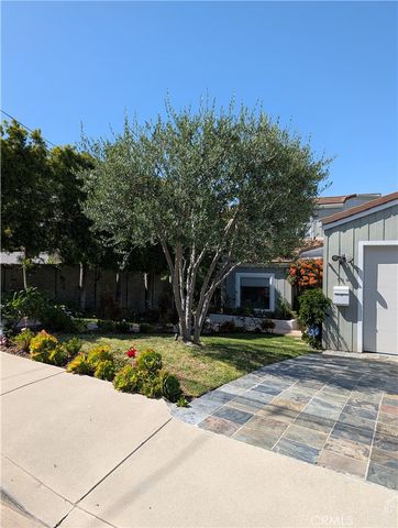 1451 3rd Street, Manhattan Beach, CA 90266