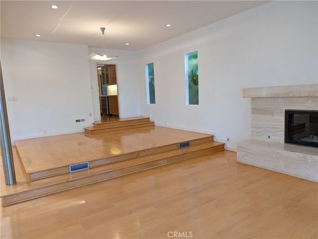 1451 3rd Street, Manhattan Beach, CA 90266