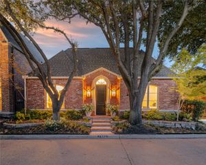 7842 Caruth Court, Dallas, TX 75225