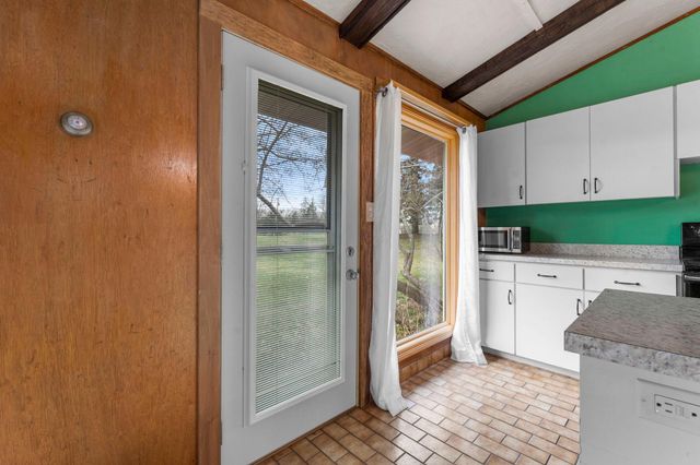 1400 Bliss Lane, Bloomington, MN 55431