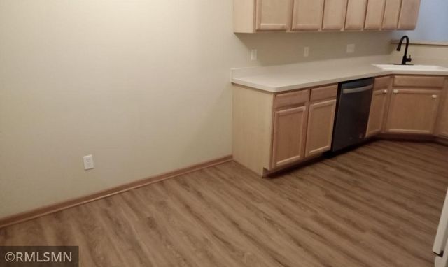 5050 Holly Lane N 807, Plymouth, MN 55446