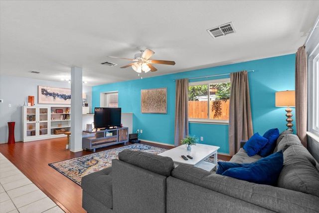 1512 Dillon Lake BND, Leander, TX 78641
