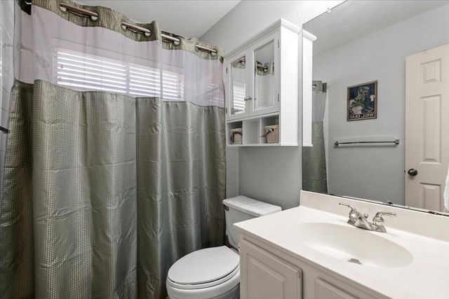 1512 Dillon Lake BND, Leander, TX 78641