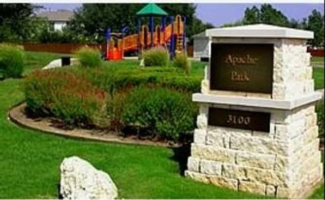 1512 Dillon Lake BND, Leander, TX 78641