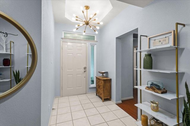 1512 Dillon Lake BND, Leander, TX 78641