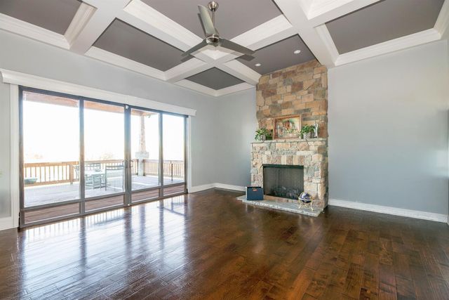 103 Hidden Meadow Lane, Nicholasville, KY 40356