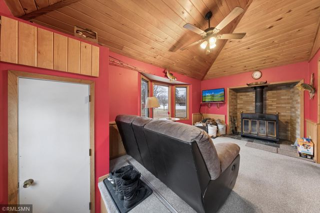 8238 Oakland Avenue S, Bloomington, MN 55420