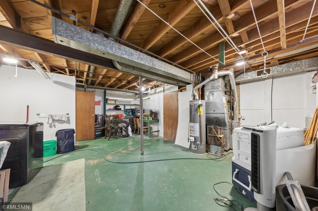 8238 Oakland Avenue S, Bloomington, MN 55420