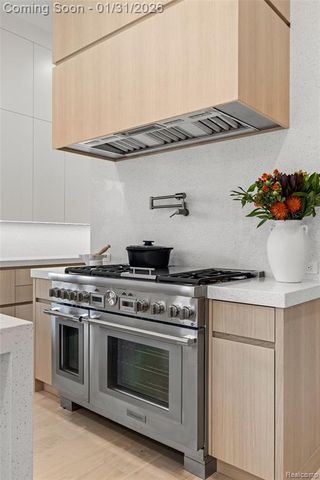 3026 Heron French Provincial, Bloomfield Hills, MI 48302