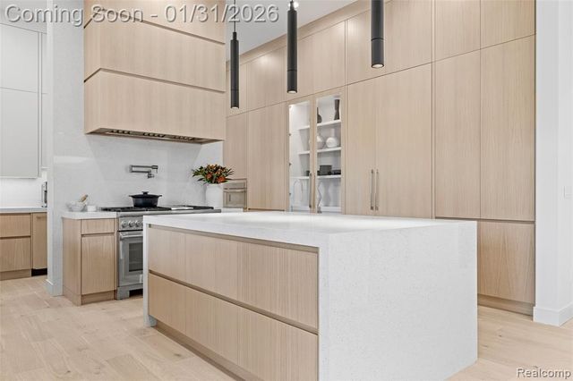 3026 Heron French Provincial, Bloomfield Hills, MI 48302